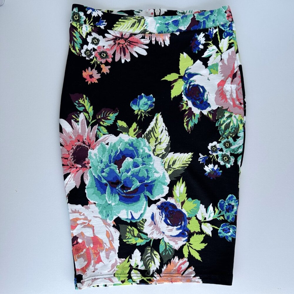 Black Floral Pencil Skirt